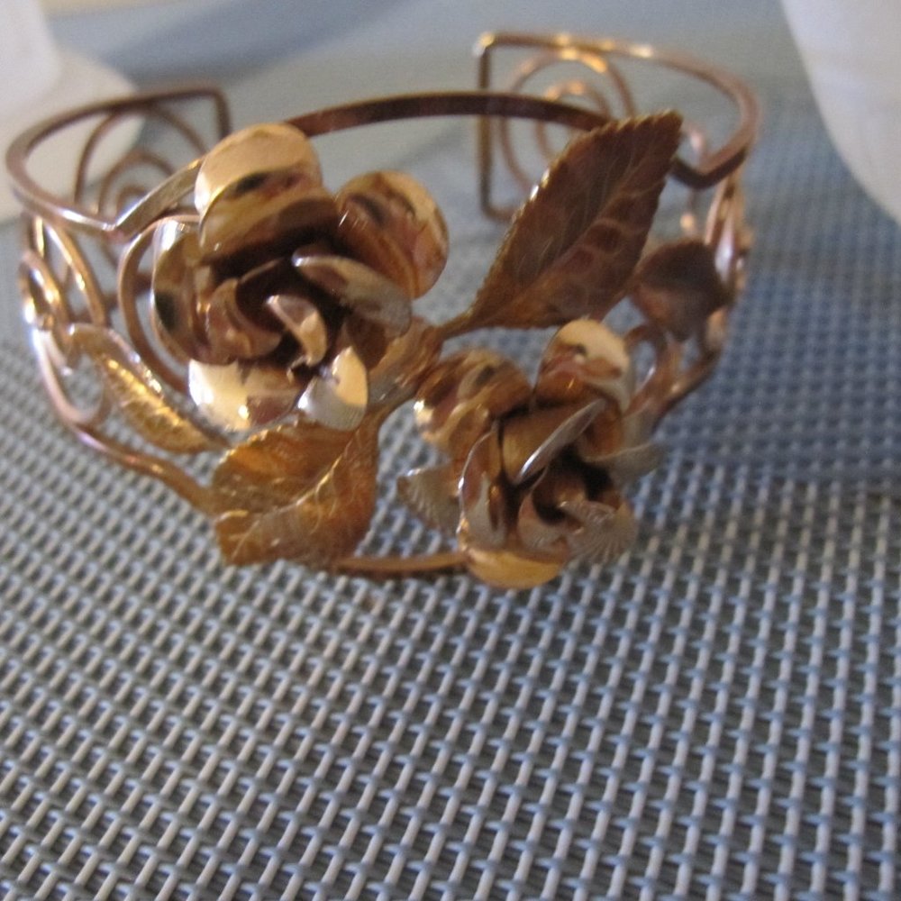 Black Hills Gold Bracelet, Vintage - Picture 3 of 5